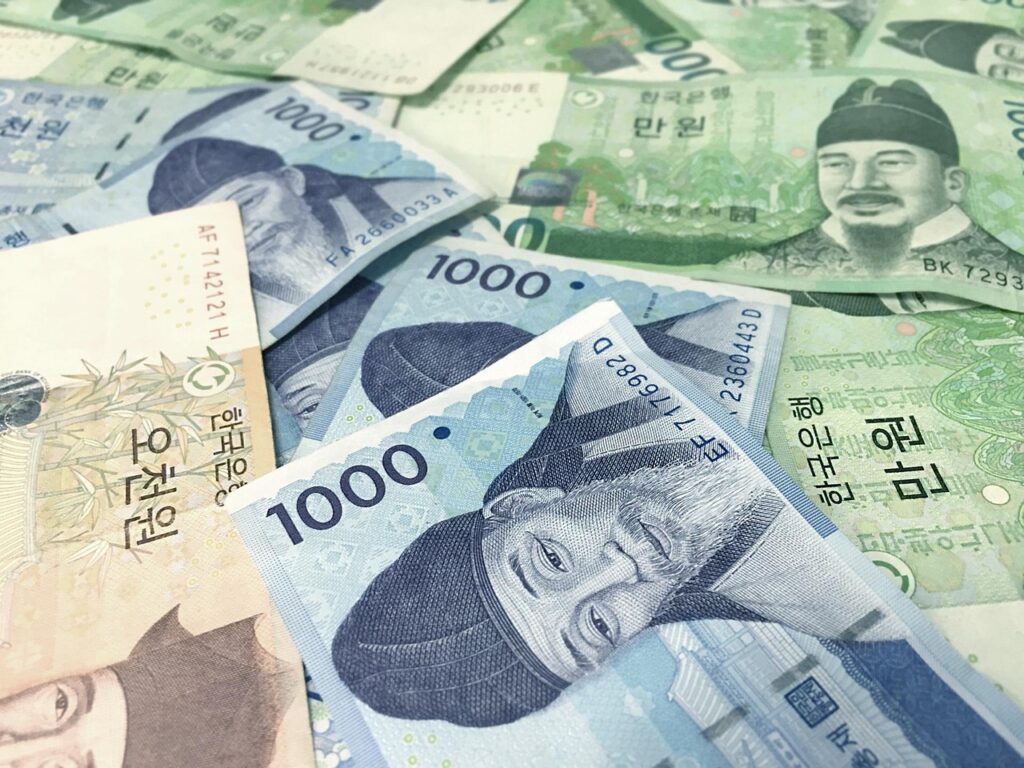 熟年離婚に伴う慰謝料には税金がかかる？