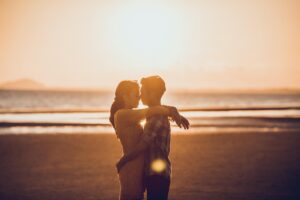 熟年離婚における無関心な夫への対処法は？